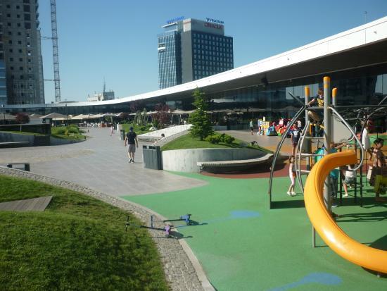 Centro commerciale Promenada